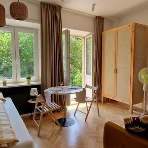 https://labo-apartment-mariensztat.warsawhotelspoland.com
